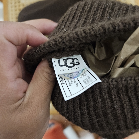 UGG Australia Womens Classic Cardy Brown Sheepskin Knit Boot 5817 Size 8 - Picture 9 of 10